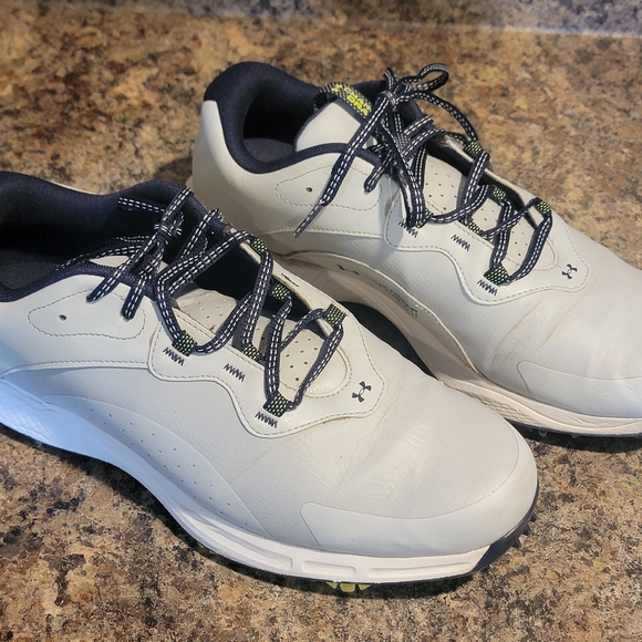 Under Armour Men's Whit Shoes - Picture 1 of 4